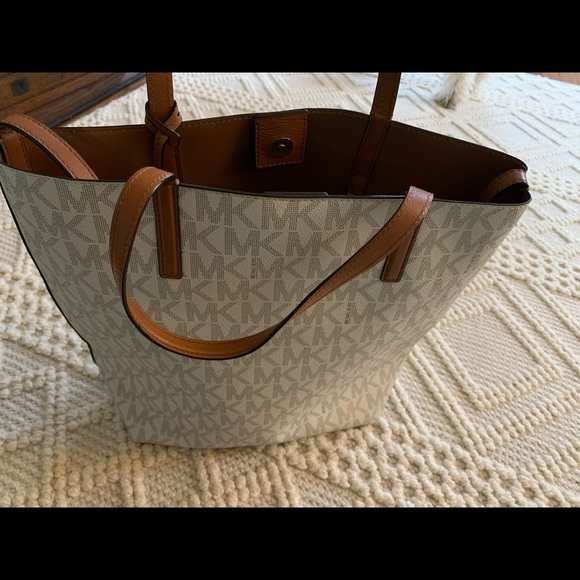 Michael Kors tote bag (never used) - Picture 5 of 7
